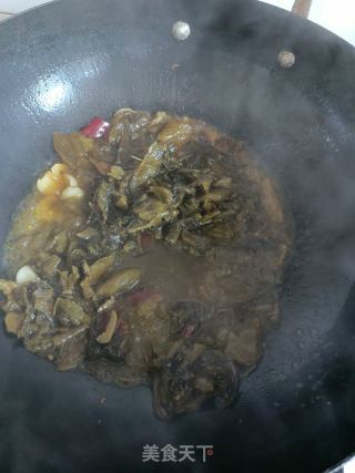 酸菜炖白鲢的做法步骤：7