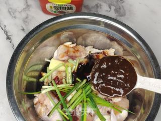 酱香烤鸡翅根的做法步骤：7