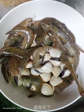 海鲜粥的做法步骤：4