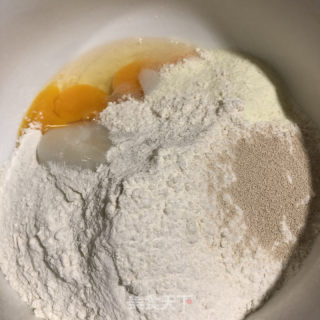 玉米油无水吐司面包的做法步骤：3