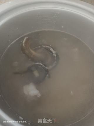 黄鳝粥的做法步骤：1