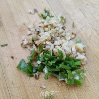 金针菇鲍鱼番茄蛋汤的做法步骤：4