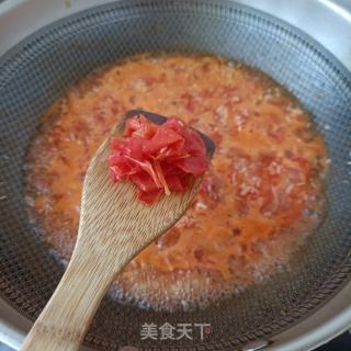 金针菇鲍鱼番茄蛋汤的做法步骤：9