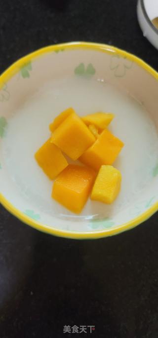 芒果双皮奶冻的做法步骤：5
