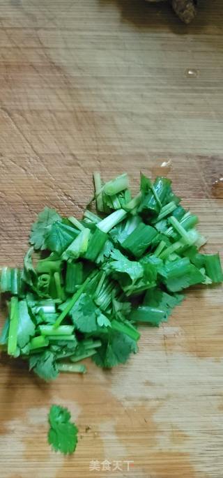 金针菇肉片汤的做法步骤：4