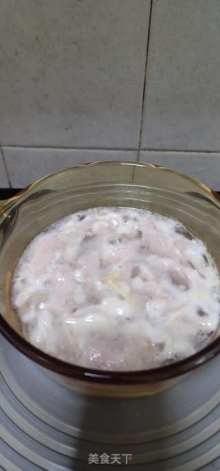 金针菇肉片汤的做法步骤：7