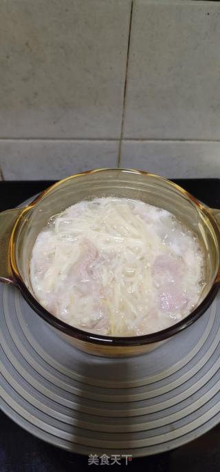 金针菇肉片汤的做法步骤：10