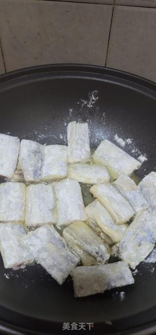 麻婆酱焖带鱼的做法步骤：7