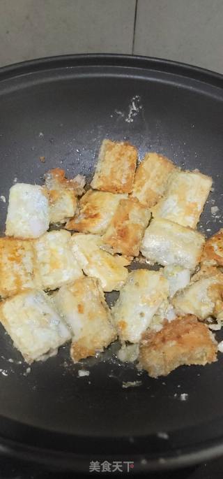 麻婆酱焖带鱼的做法步骤：8
