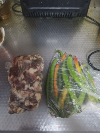 辣炒鸡心的做法步骤：1