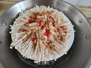 蒜蓉蒸金针菇的做法步骤：7