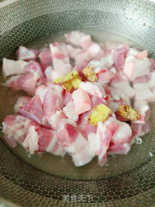 红烧肉的做法步骤：3