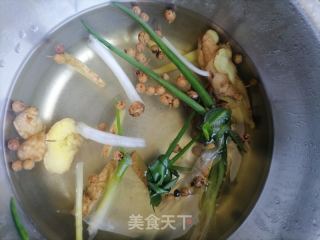 猪肉煎饺的做法步骤：3