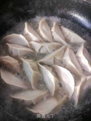 猪肉煎饺的做法步骤：12