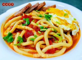 番茄午餐肉煎蛋乌冬面的做法步骤：11