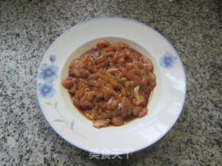 鸡腿肉炒韭黄的做法步骤：5