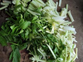攸县豆干炒芹菜的做法步骤：4