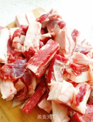 牛腩烧豆腐的做法步骤：2