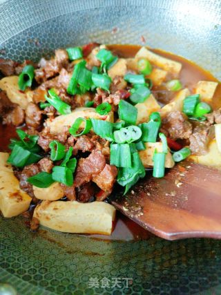 牛腩烧豆腐的做法步骤：12