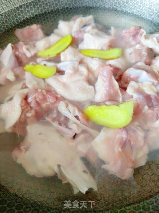 啤酒鸭的做法步骤：2