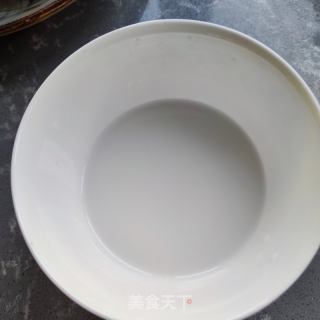 毛豆鸡蛋炒丝瓜的做法步骤：9