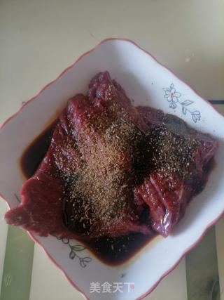 牛排的做法步骤：3