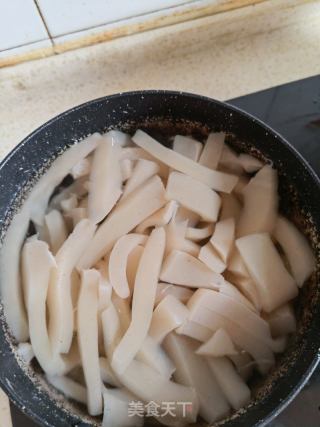 魔芋烧土鸭的做法步骤：3