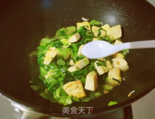 小白菜炒豆腐的做法步骤：8
