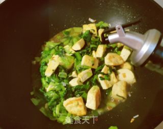 小白菜炒豆腐的做法步骤：9
