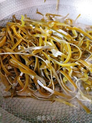 炒海带丝的做法步骤：5