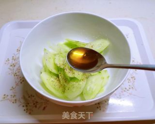 黑椒米醋黄瓜片的做法步骤：7