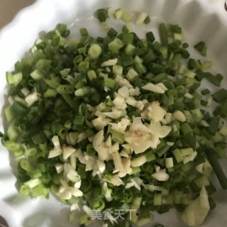 小葱蛋炒饭的做法步骤：4