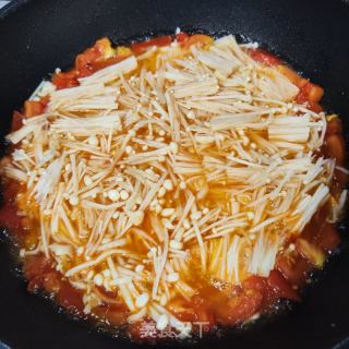 番茄鸡蛋菌菇汤的做法步骤：6