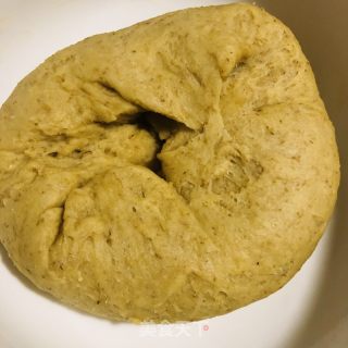 小麦胚芽面包的做法步骤：7