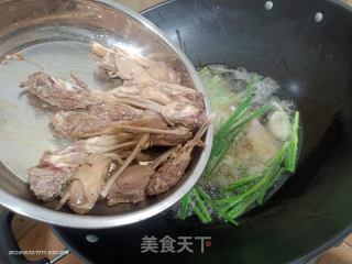 香酥鸭下巴的做法步骤：6