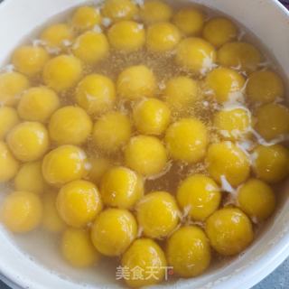 苹果酒酿圆子的做法步骤：2
