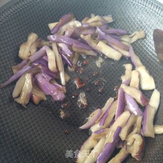 豆角土豆炒茄子的做法步骤：11