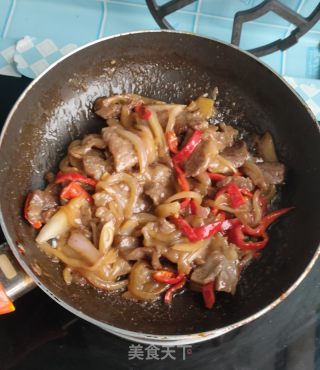 洋葱炒牛肉的做法步骤：11