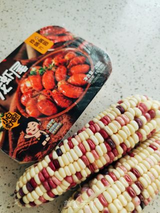 虾尾烧玉米的做法步骤：1