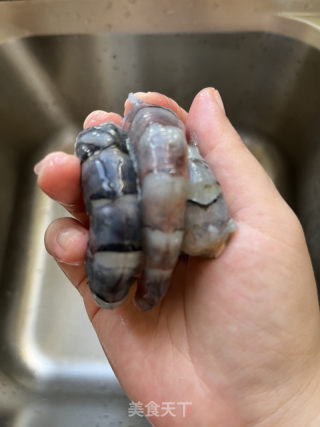 虾仁鸡蛋羹的做法步骤：4