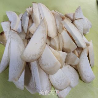 杏鲍菇蒸鸡块的做法步骤：3