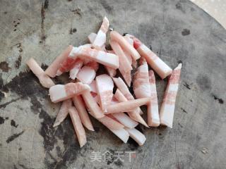 五花肉茄子烧土豆的做法步骤：3
