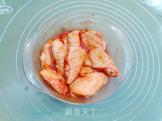电饭煲新奥尔良鸡翅的做法步骤：4