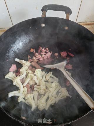 鸭肉炒花菜的做法步骤：6