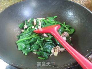鸡腿肉炒木耳菜的做法步骤：8