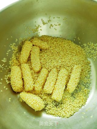 月牙酥的做法步骤：7