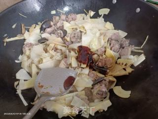 竹笋焖鸭的做法步骤：7