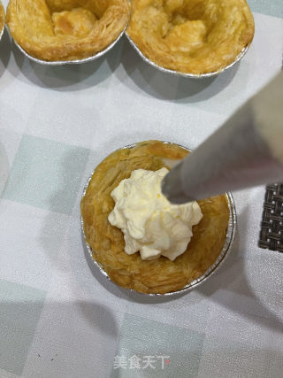 草莓可颂的做法步骤：8