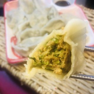 扇贝裙边芹菜猪肉水饺的做法步骤：16