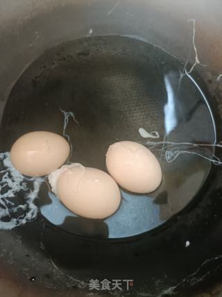 煮蛋拼盘的做法步骤：2